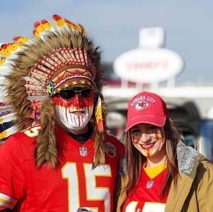 Meet your Posher, Dustin